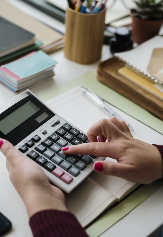 woman-accountant-working-on-the-desk.jpg